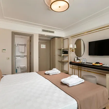 Hotel Reo - Ex Pacco